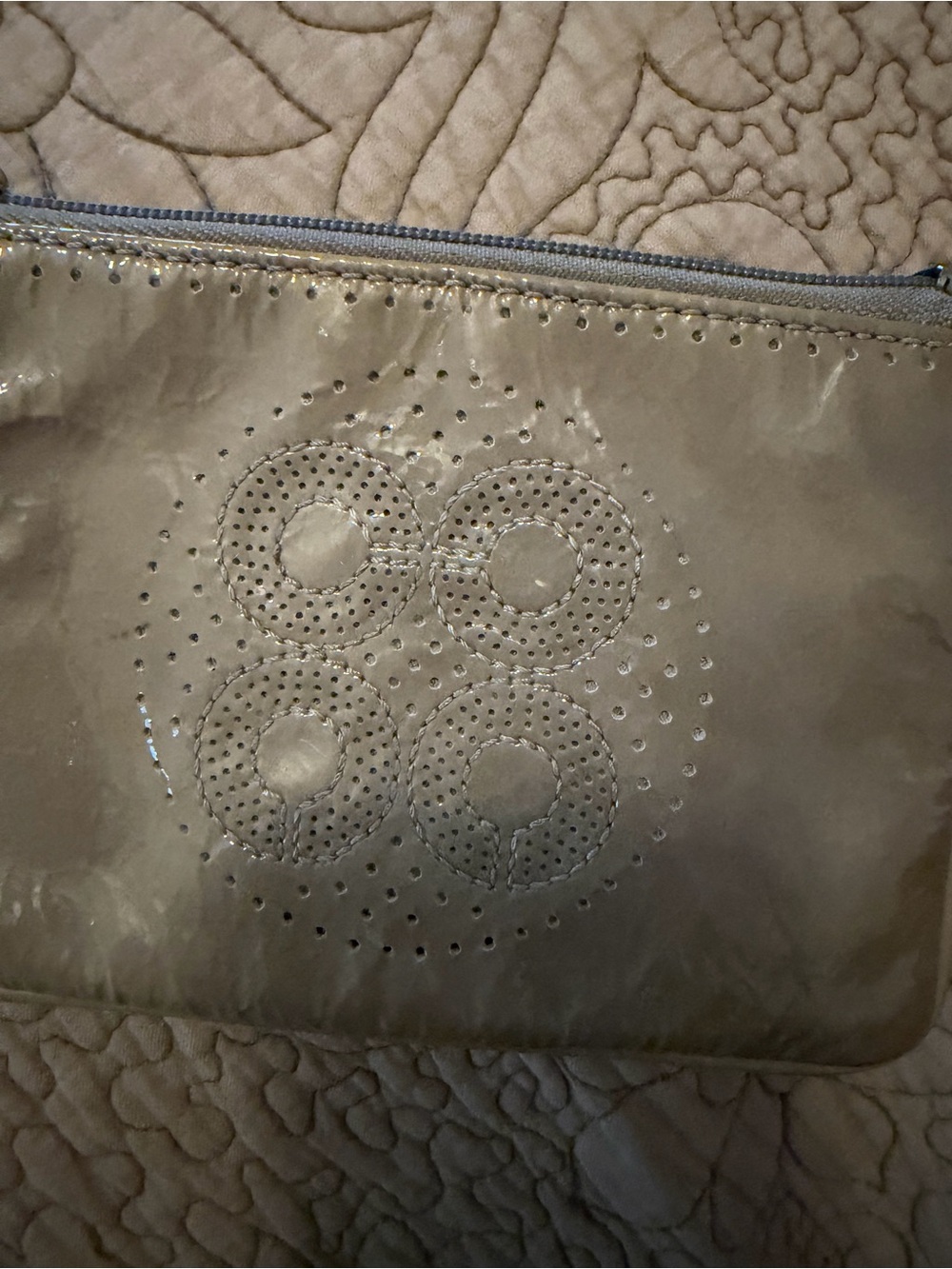 Coach Beige Taupe Patent Leather Wristlet Pouch Coin Purse - Picture 2 of 7
